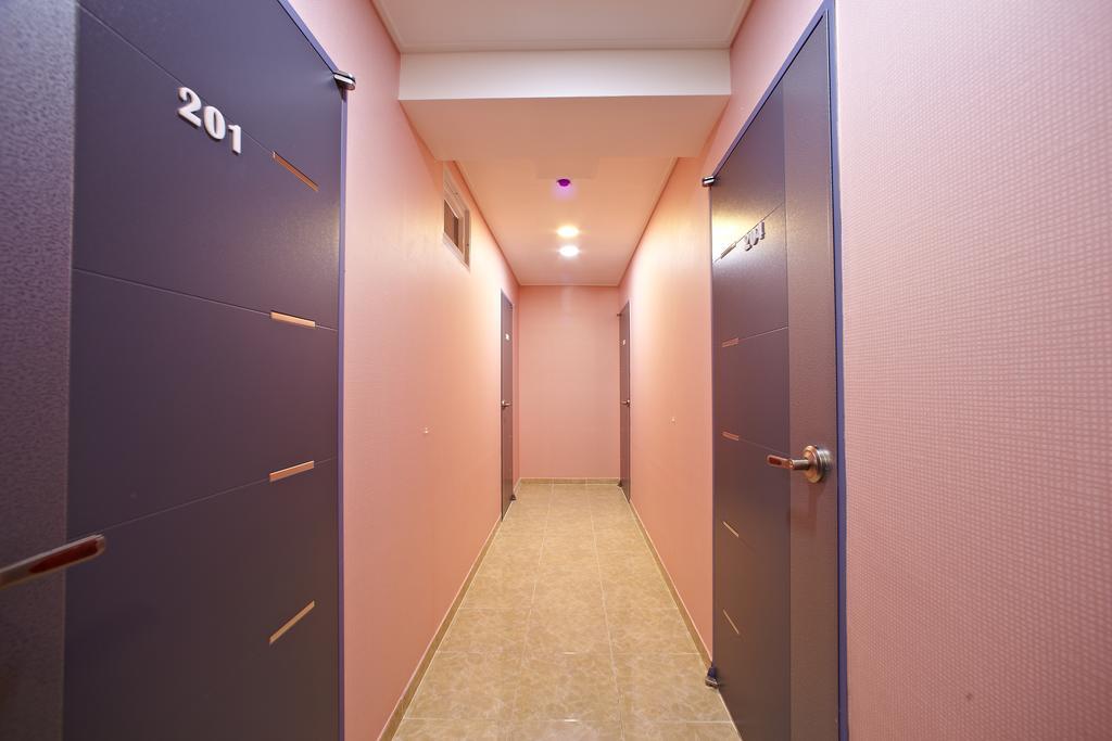 明洞彩虹酒店 首爾 外观 照片